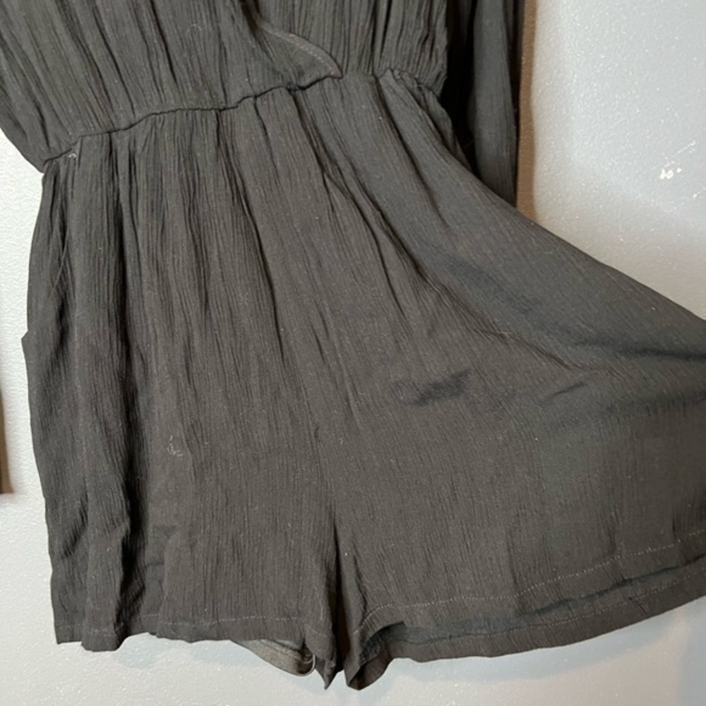 Doe & Rae | black romper - Picture 4 of 8